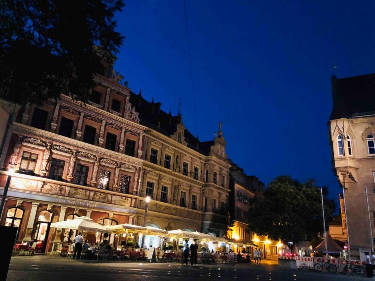 Erfbnb - 40Qm Apartment Mit Kueche, Bad, Schlaf-Wohnzimmer In Erfurt Sued - Stadnah- Wlan Buitenkant foto